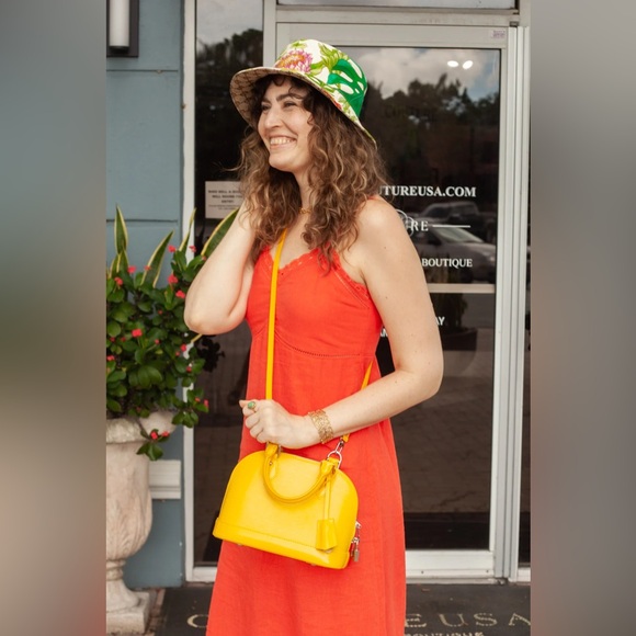 Louis Vuitton Brand New Small Alma Bag - Bought in Europe Never use retail $2280 - Picture 6 of 15